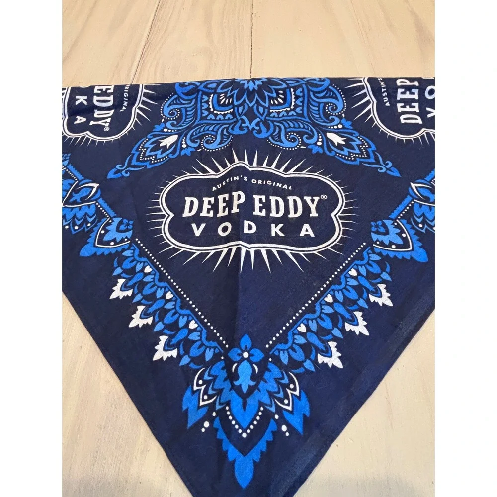 Deep Eddy Vodka Bandana Navy Blue Paisley Austin Original Austin‎ Texas 21x21